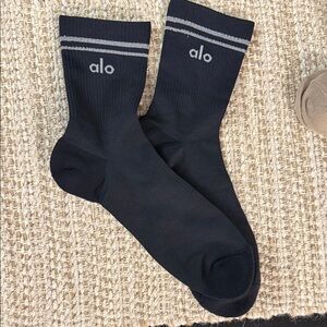 ALO Yoga Dark Crew Socks with Gray Stripes